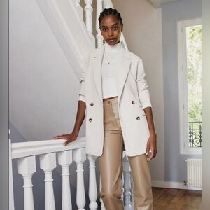 Aritzia Wilfred Cherrelle Bone White Double Breasted Blazer